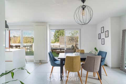 Appartement en dernier étage avec terrasse et jacuzzi