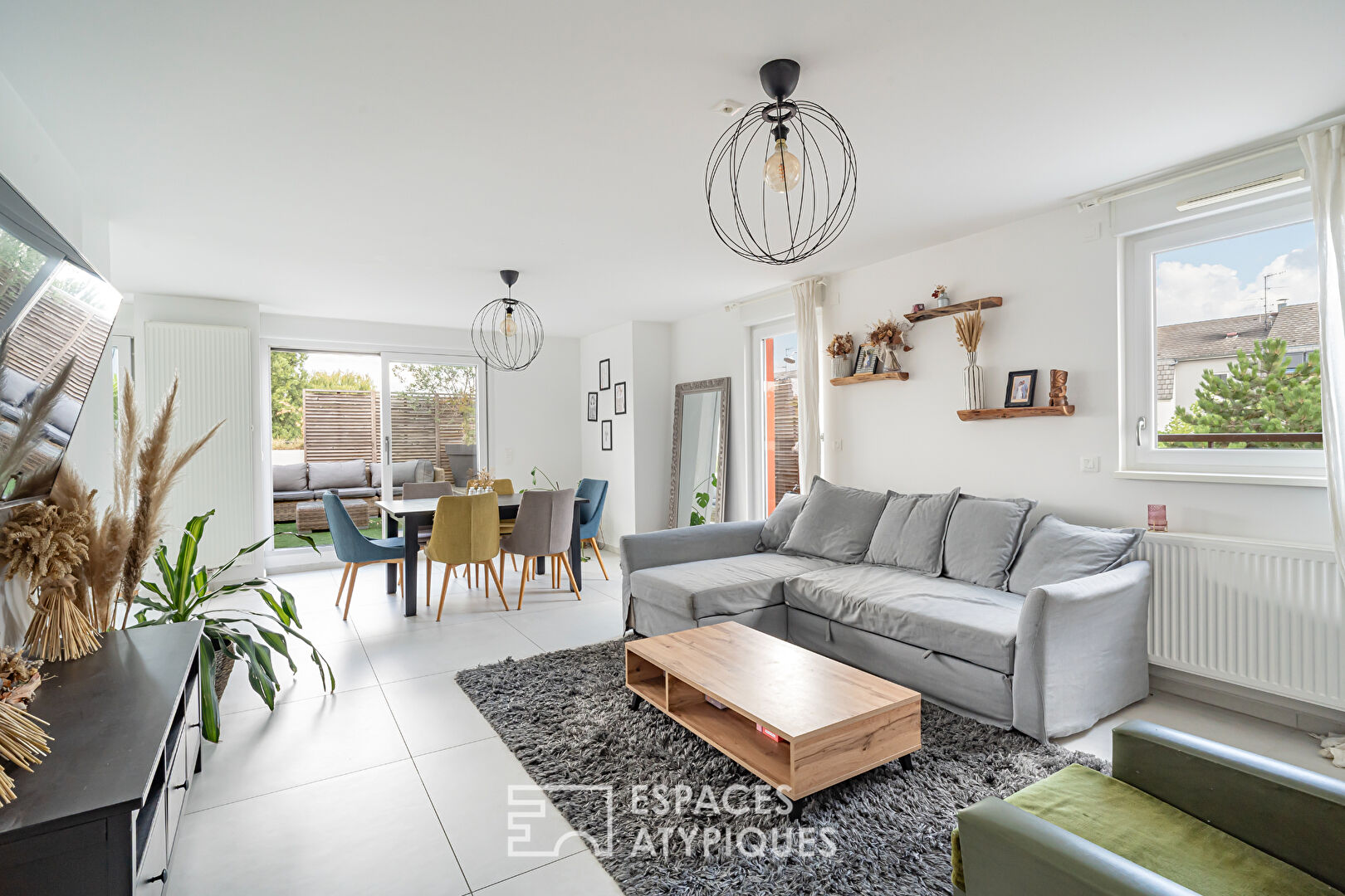 Appartement en dernier étage avec terrasse et jacuzzi