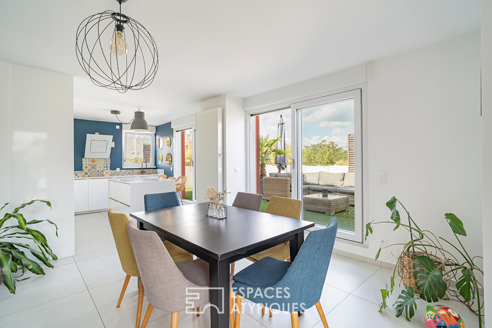 Appartement en dernier étage avec terrasse et jacuzzi