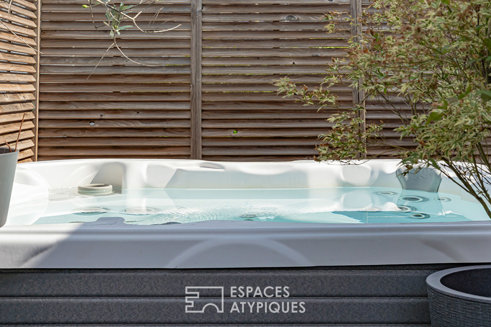 Appartement en dernier étage avec terrasse et jacuzzi
