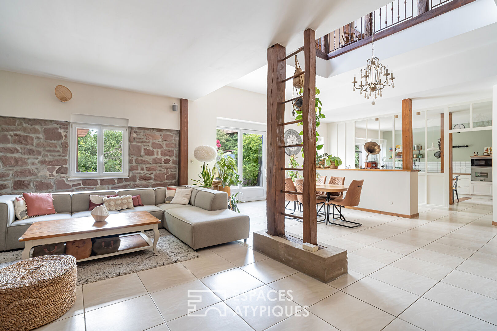 Charming property in a renovated farmhouse