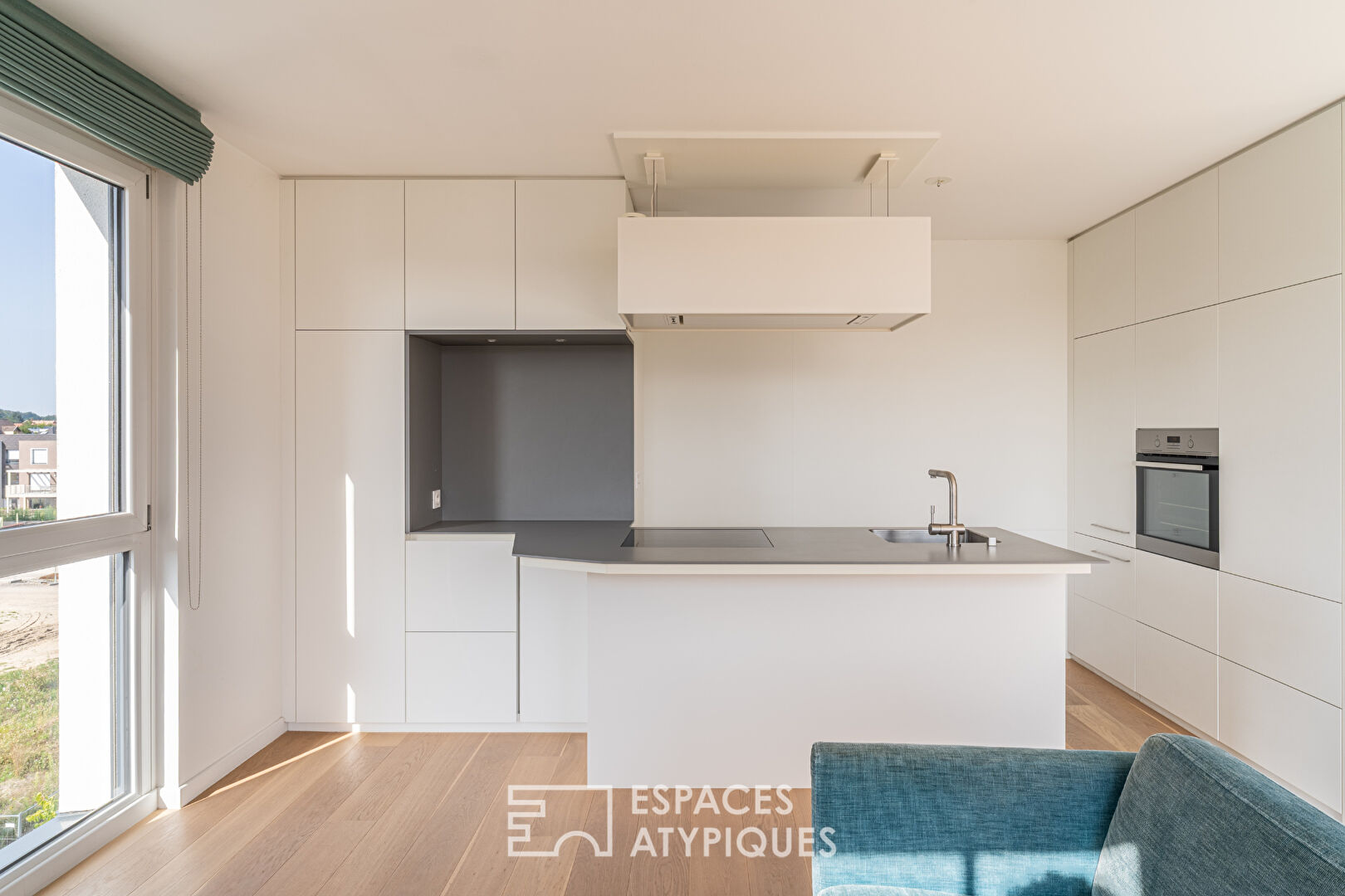 Attique contemporain avec terrasse aux portes de Strasbourg