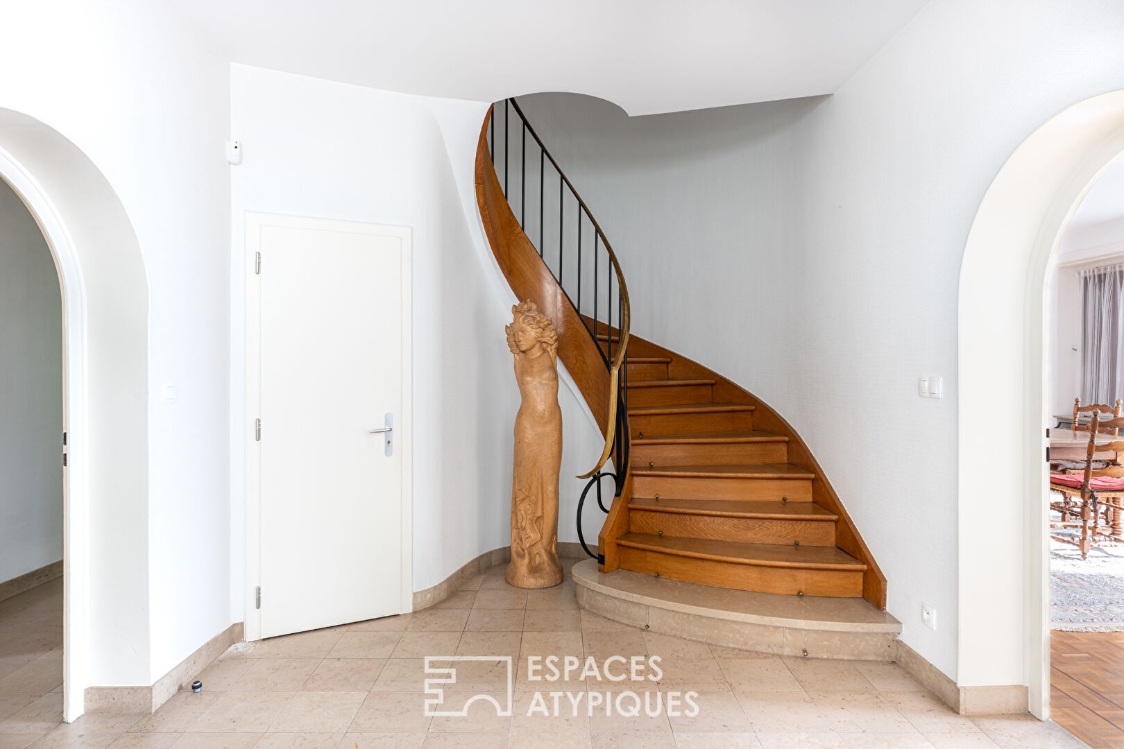 Maison des années 60 dans le quartier des villas