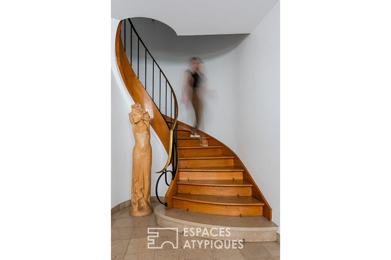 Maison des années 60 dans le quartier des villas