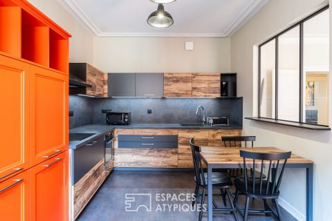 Élégant appartement rénové et son balcon en coeur de ville