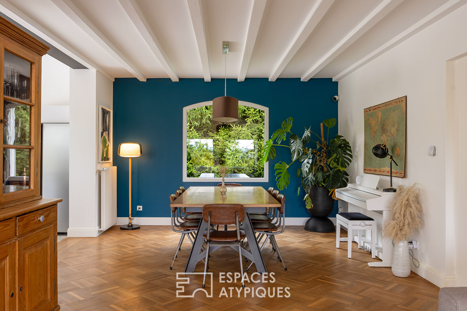 Renovated house with pool and large grounds on the Swiss border