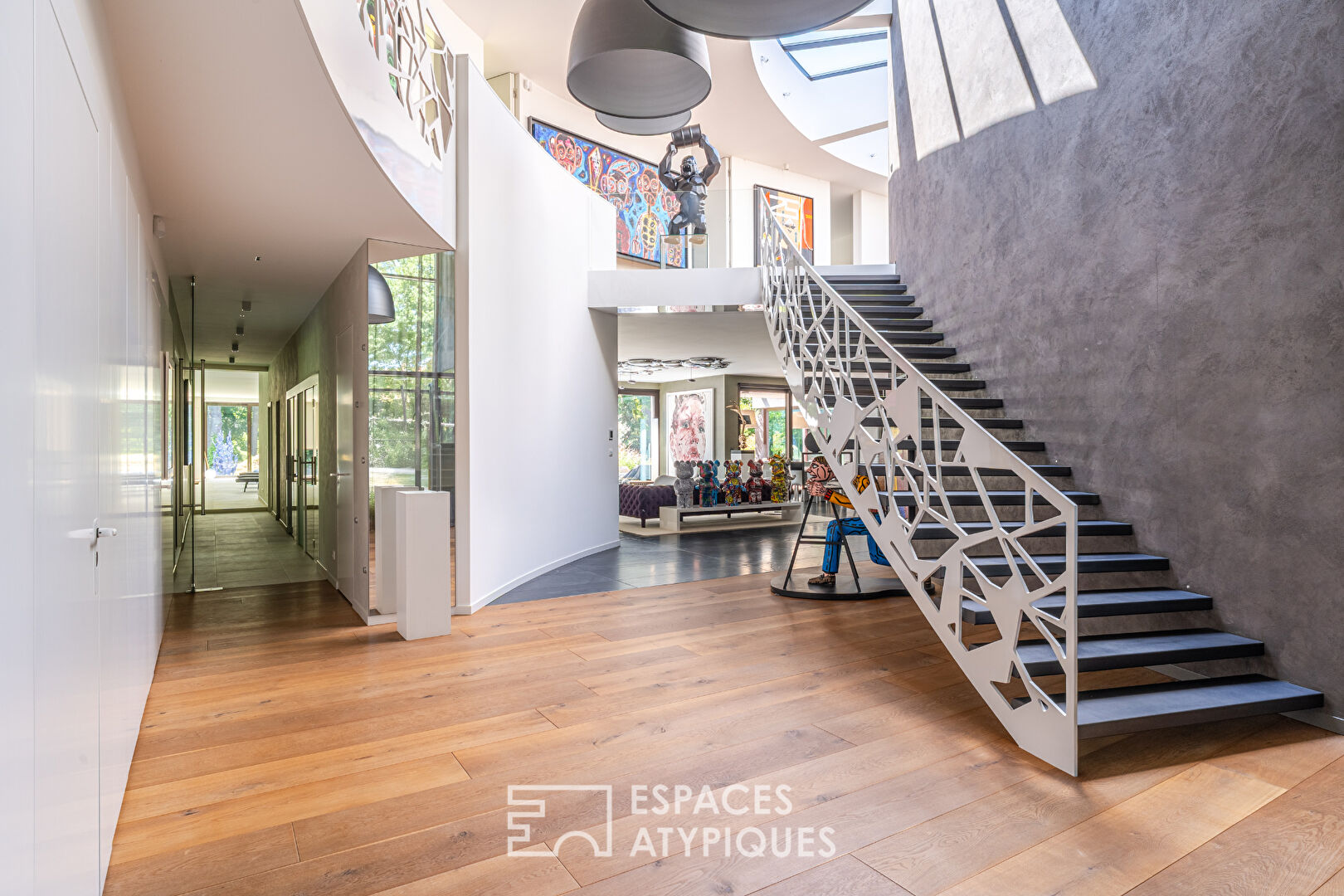 Villa d’architecte et son spa privé au coeur d’un parc arboré