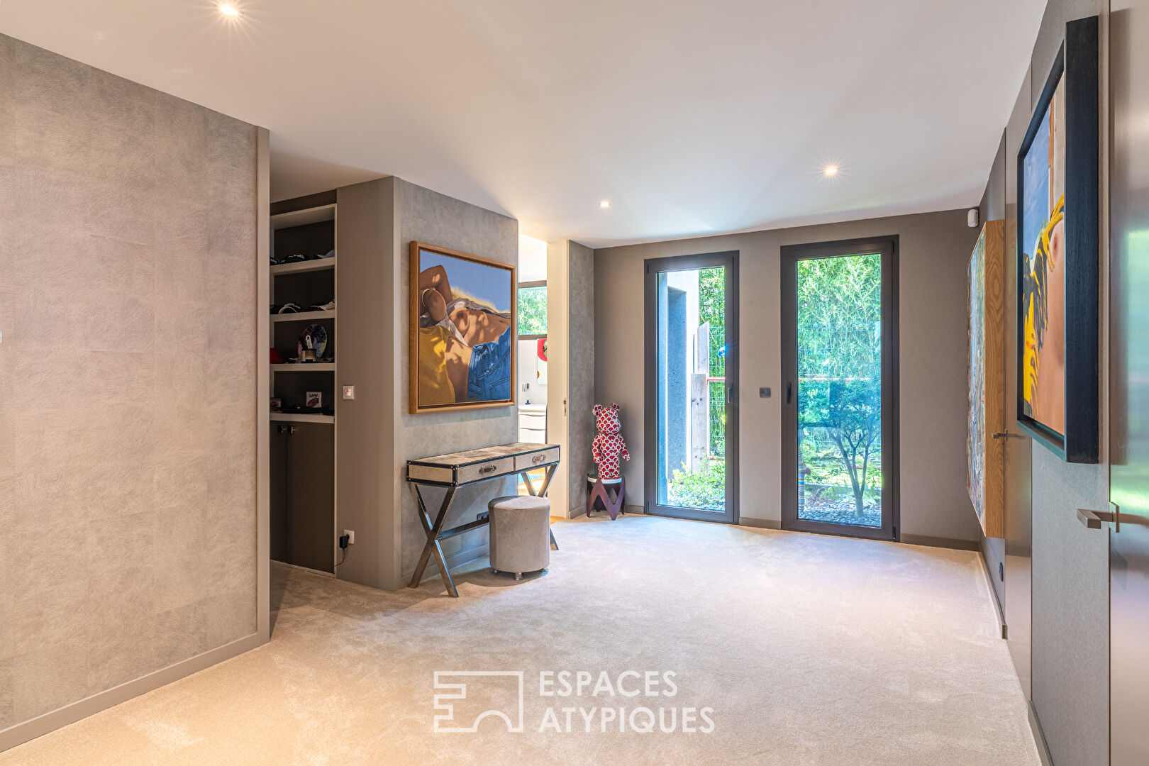 Villa d’architecte et son spa privé au coeur d’un parc arboré