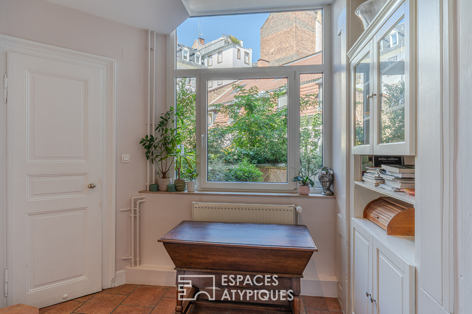 Appartement de caractère sur cour à la Neustadt