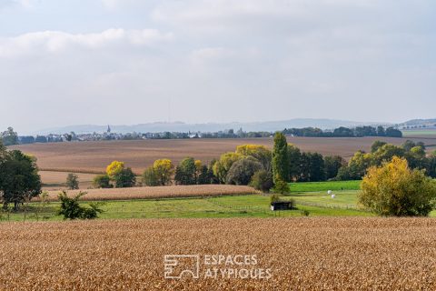 Triplex contemporain avec vue dégagée