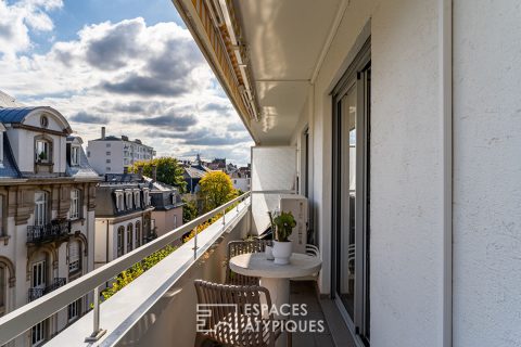 Renovated flat with terrace in the Orangerie district