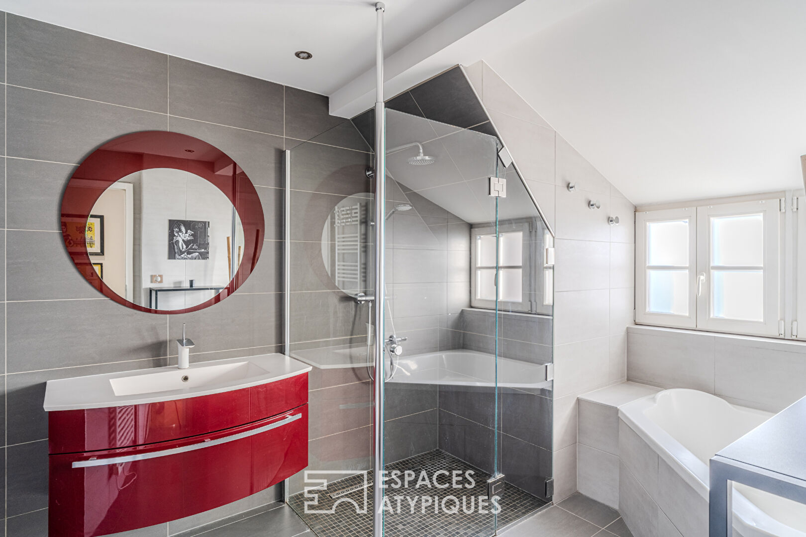 Appartement rénové avec terrasse et vue exceptionnelle