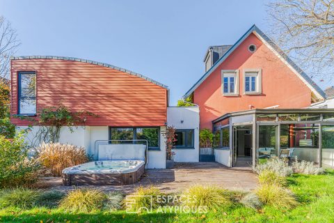 Maison années 30 et son extension contemporaine avec jardin paysagé