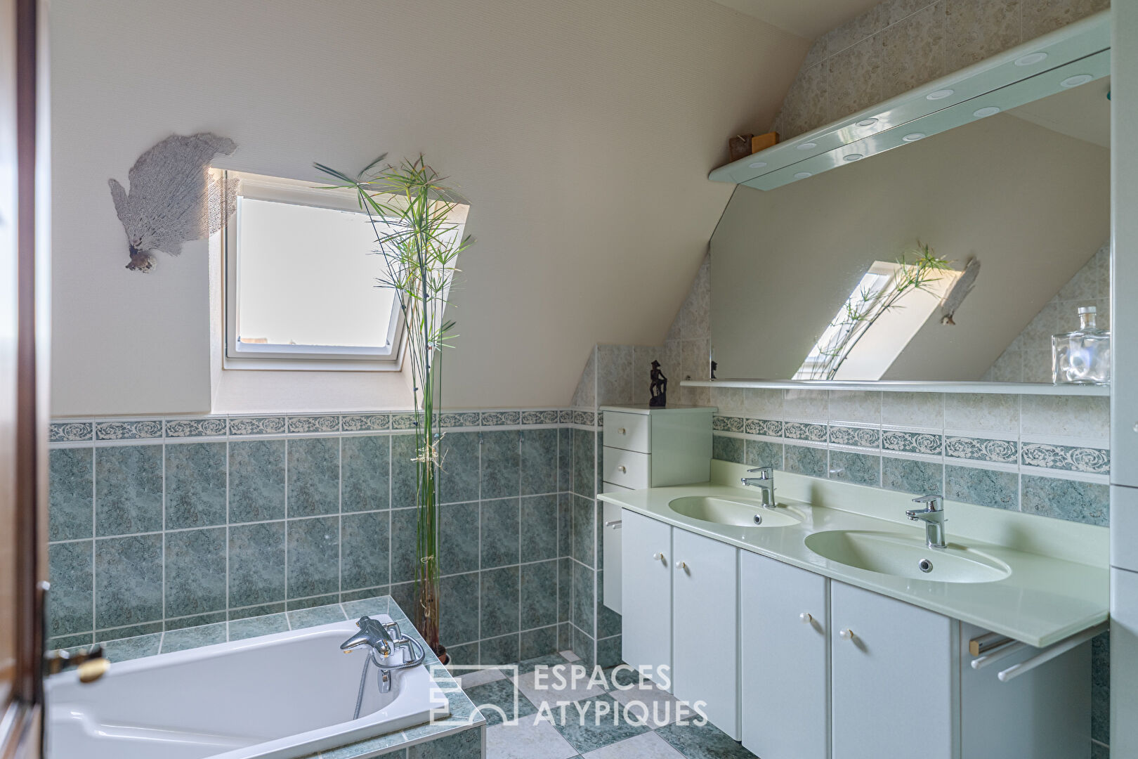 Maison familiale et son logement indépendant