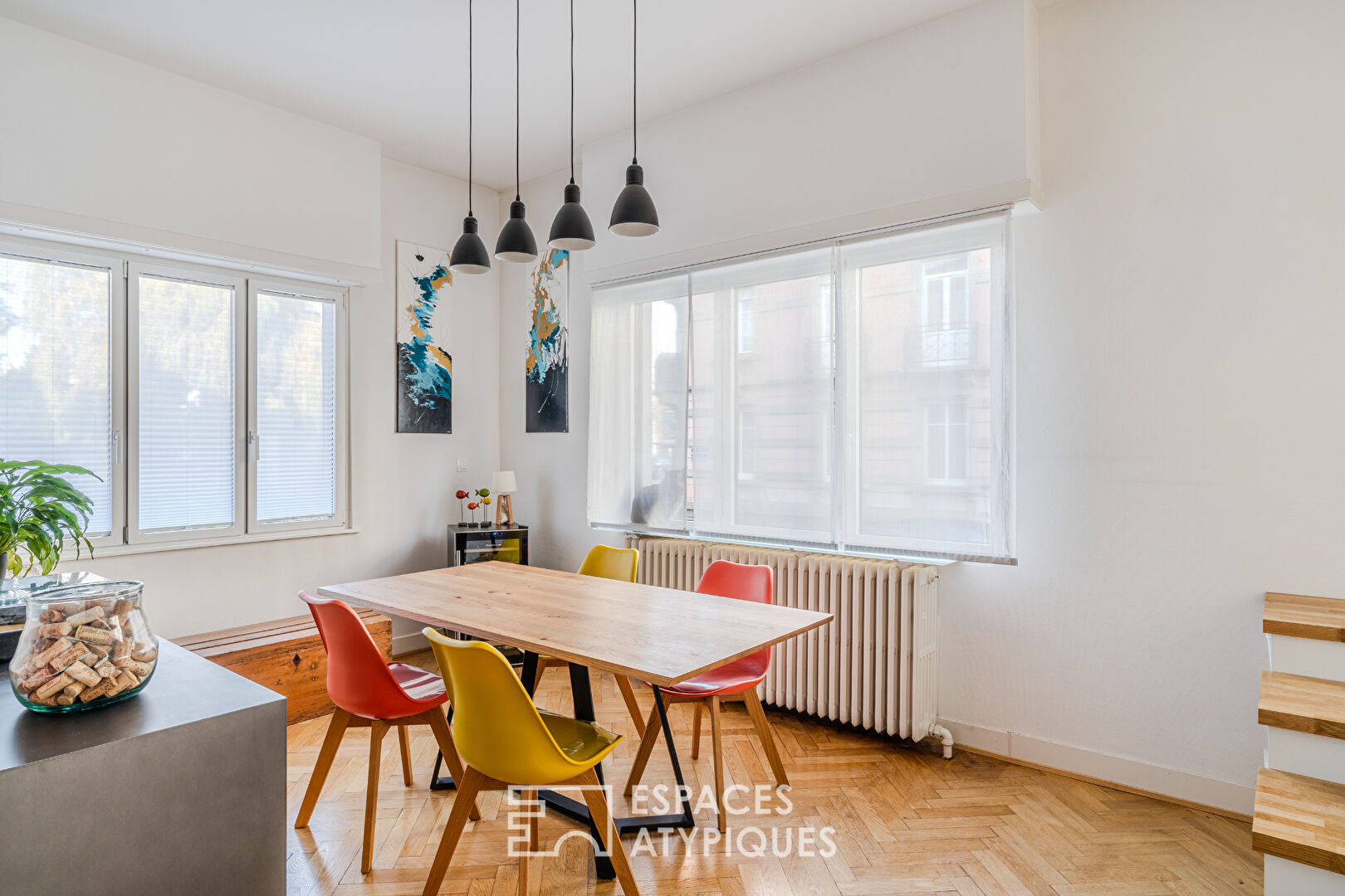 Appartement traversant rénové et son balcon quartier Contades