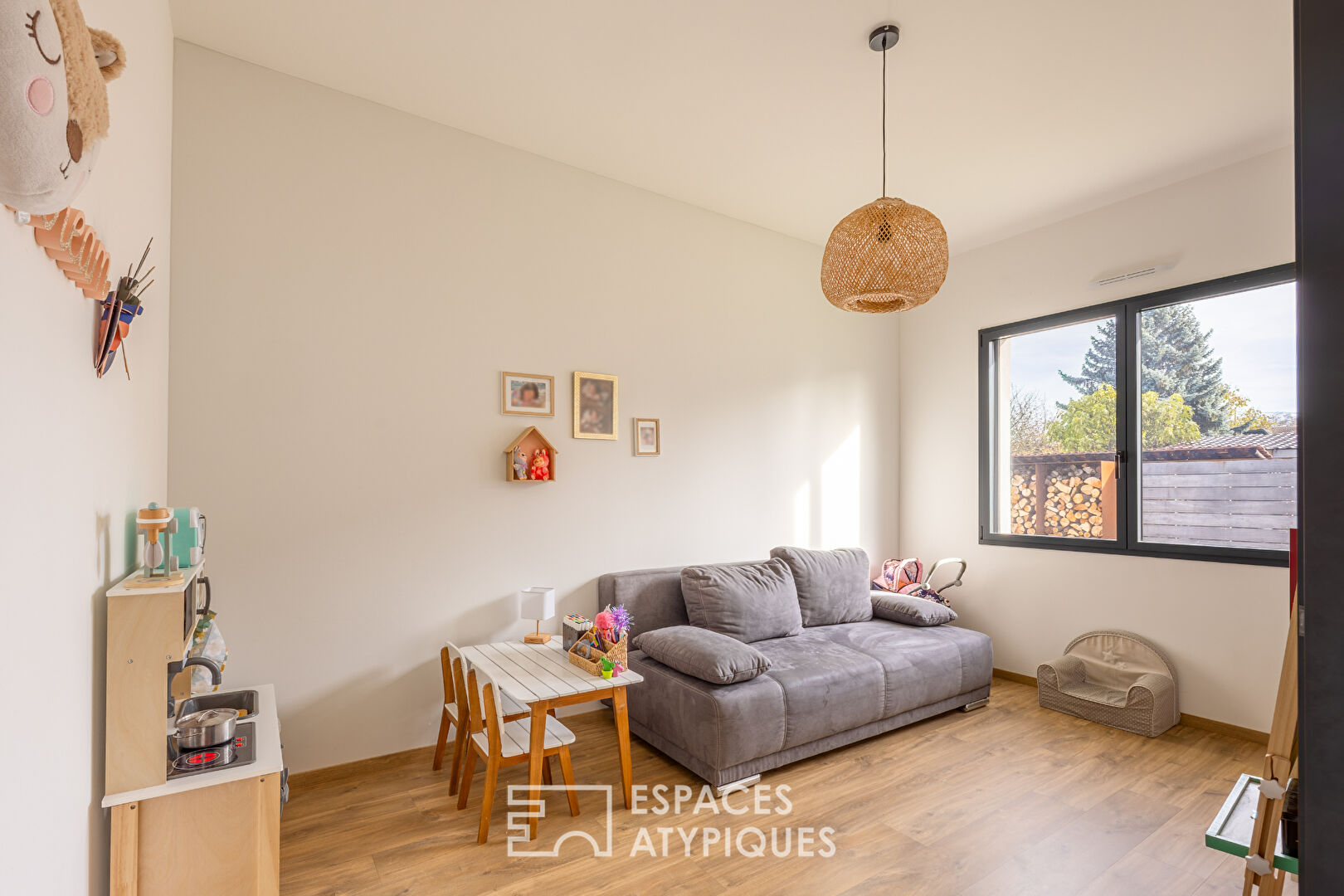 Contemporaine de plain-pied aux prestations soignées