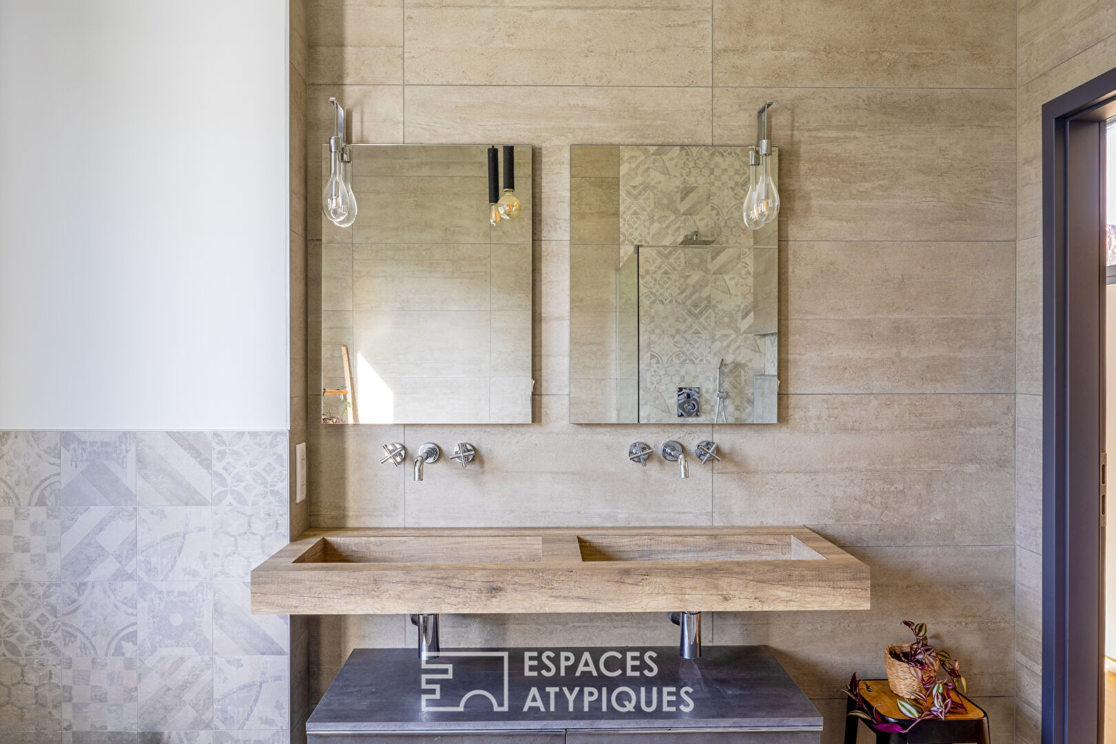 Contemporaine de plain-pied aux prestations soignées