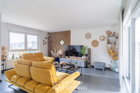 Maison contemporaine et ses terrasses