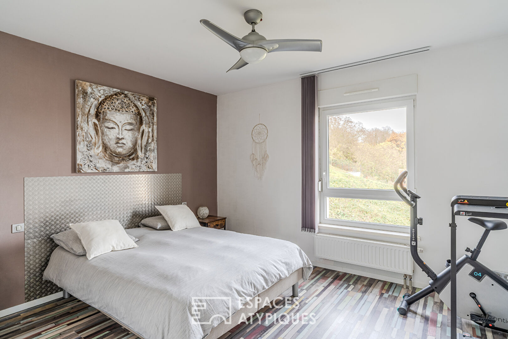 Maison contemporaine et ses terrasses