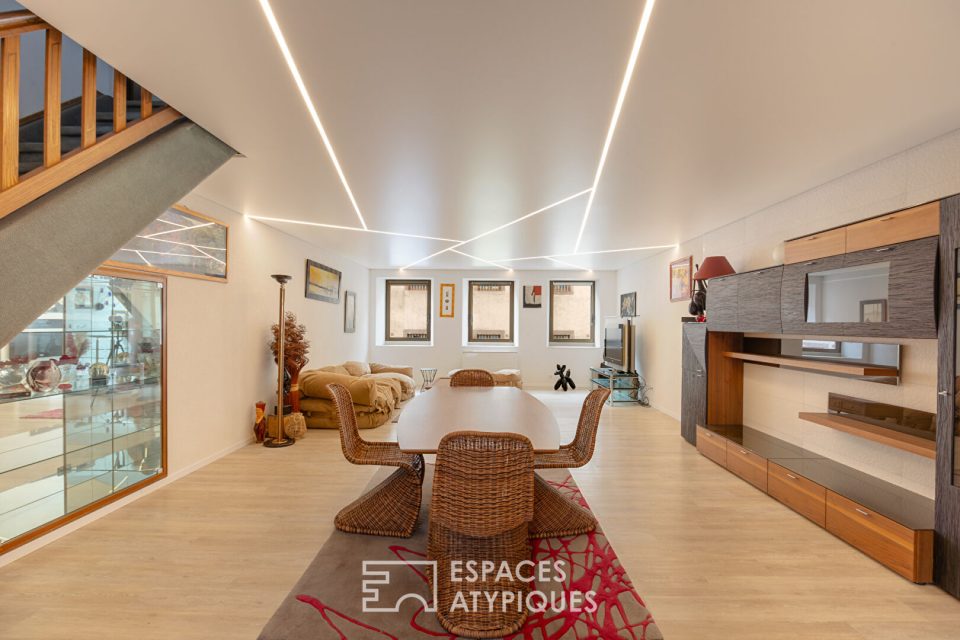 Ensemble immobilier singulier en centre-ville