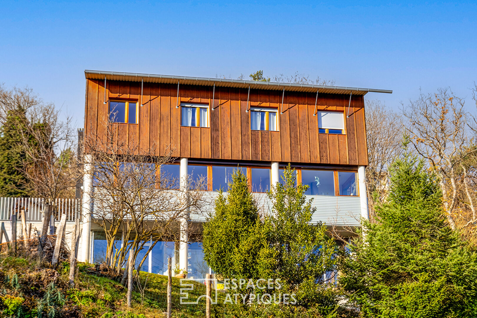 Maison ossature bois avec vue panoramique sur la plaine