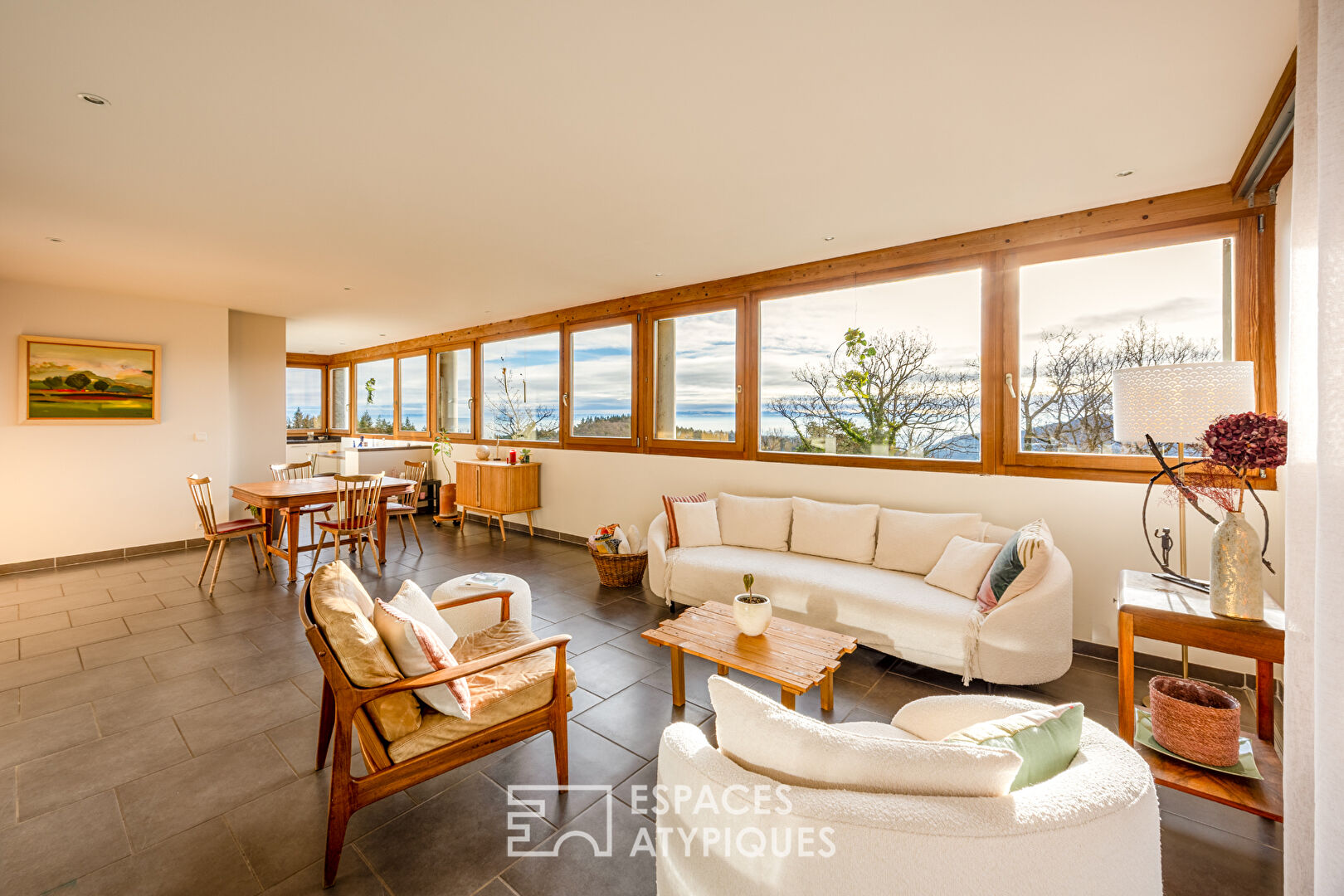 Maison ossature bois avec vue panoramique sur la plaine