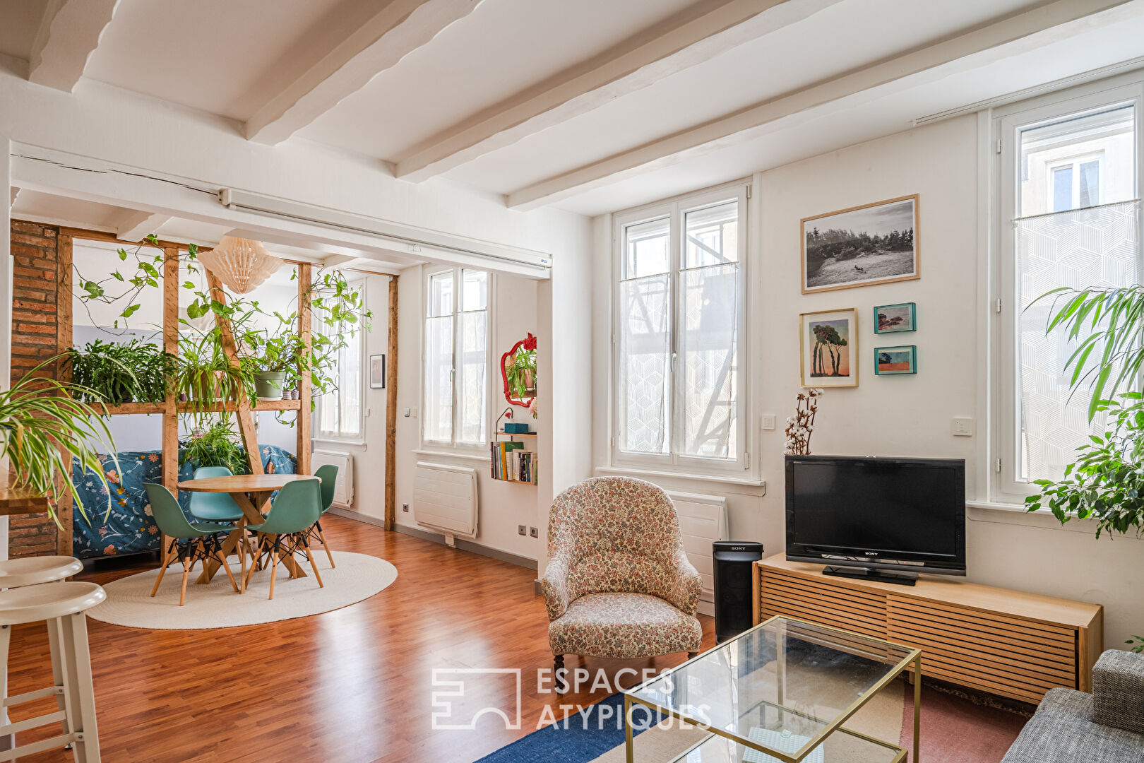 Appartement de caractère rénové au calme d&rsquo;une cour intérieure