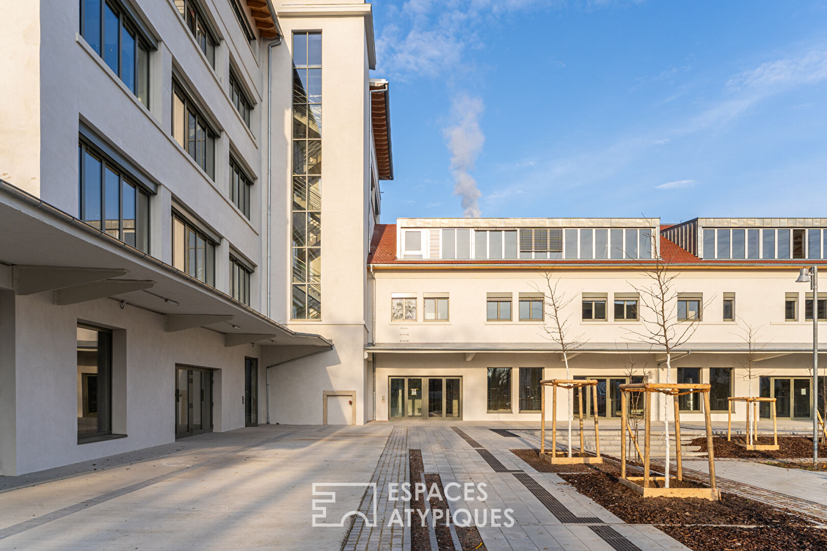 Plateau brut à aménager dans une ancienne imprimerie