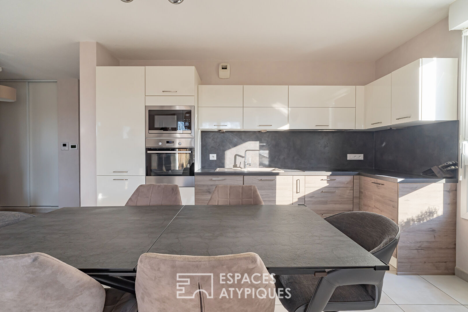 Rez-de-jardin dans un environnement arboré