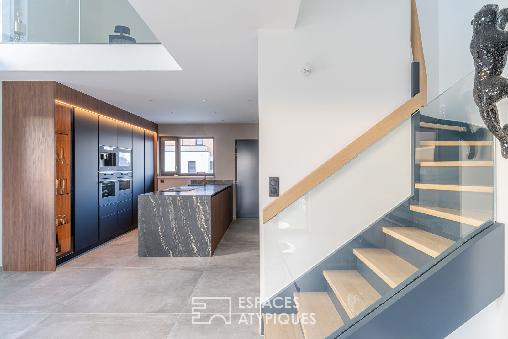 Duplex contemporain avec vue