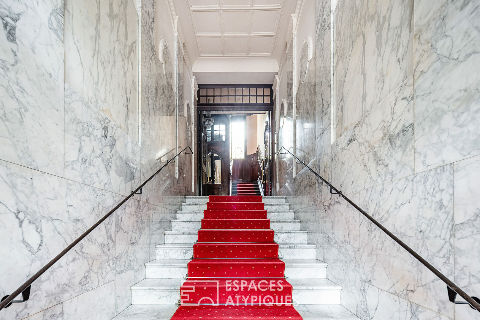 Charming apartment at the foot of the Orangerie