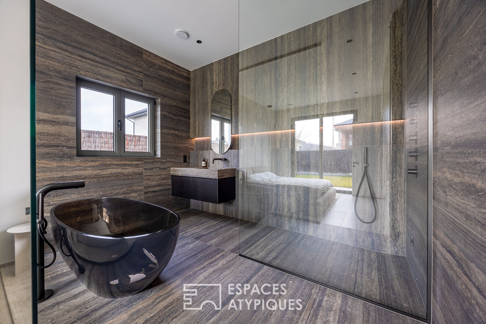 Maison contemporaine aux prestations haut de gamme