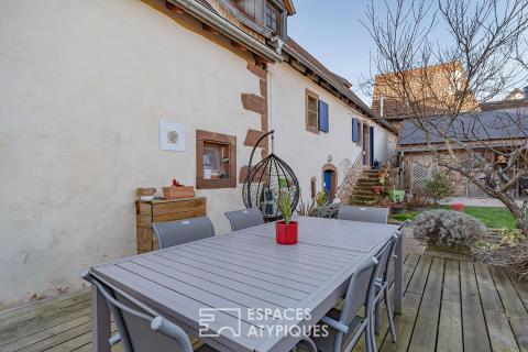 Ancien corps de ferme rénové et ses chambres d&rsquo;hôtes