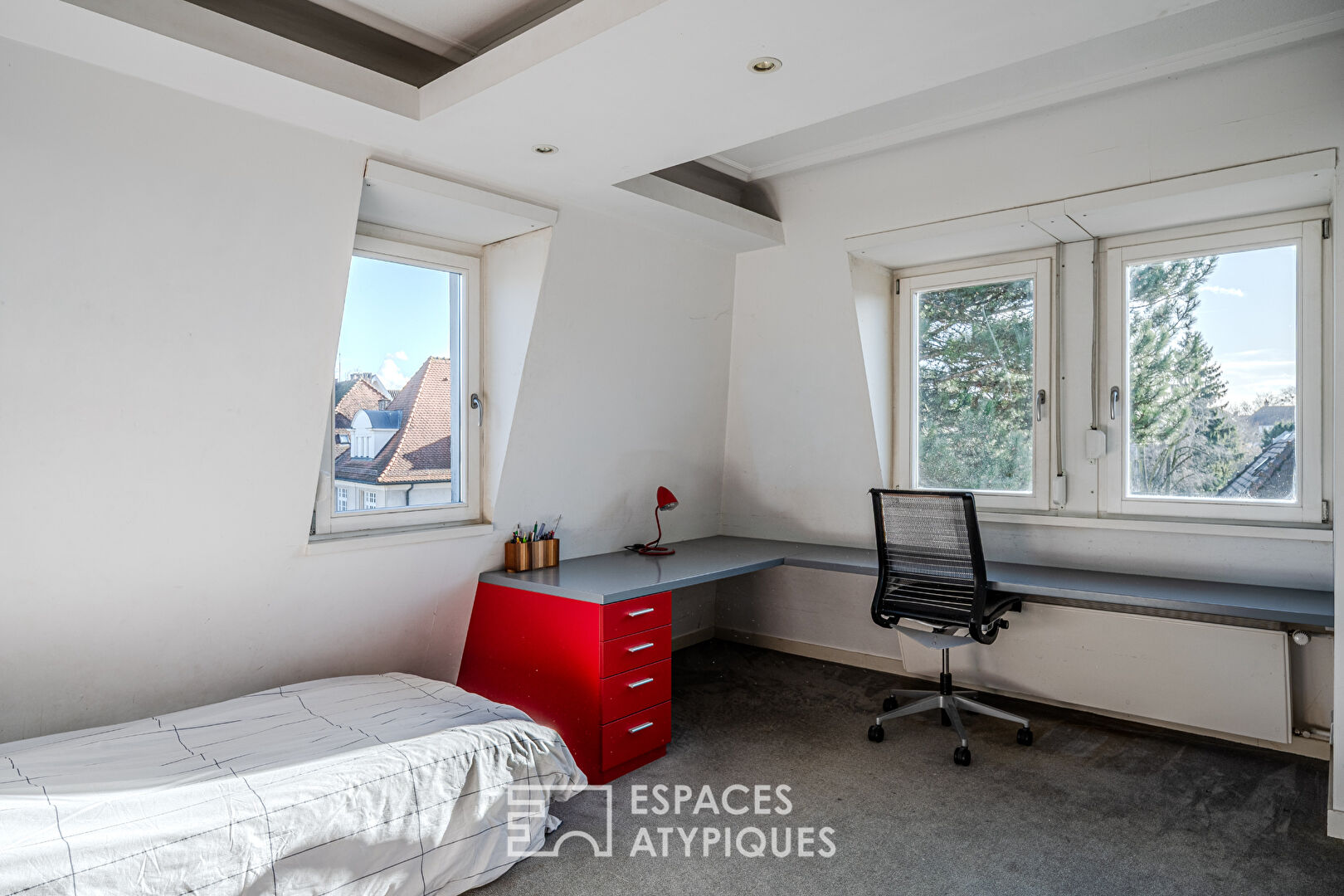 Maison bourgeoise et son jardin au Conseil des XV