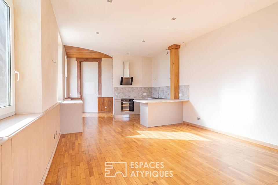 Appartement de caractère rénové et sa terrasse