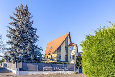 Maison d&rsquo;architecte rénovée avec piscine au coeur des maraîchers