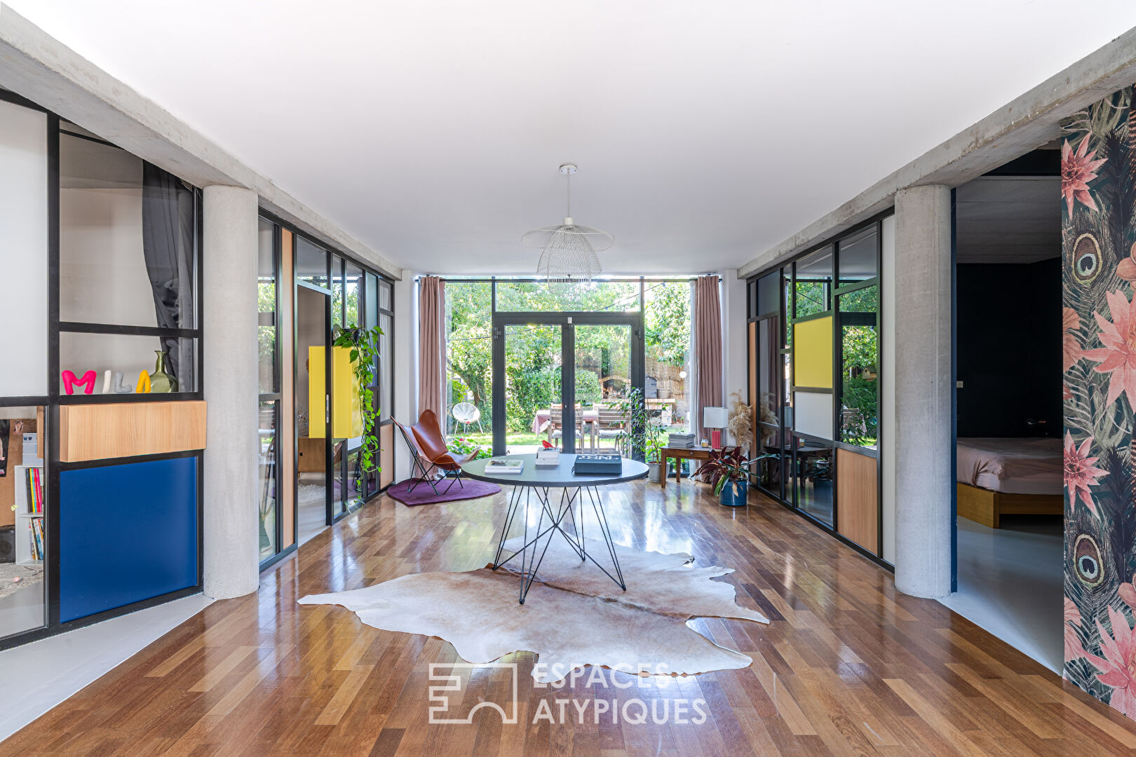 Corps de ferme d&rsquo;exception et son jardin intimiste