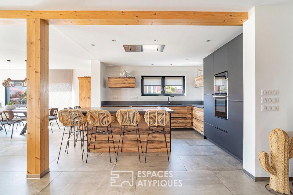 Maison d'architecte contemporaine et sa piscine