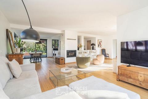 Maison rénovée et sa piscine