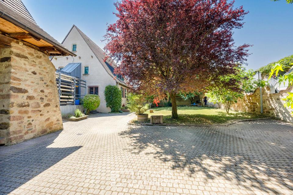 Grange réhabilitée et son espace loft
