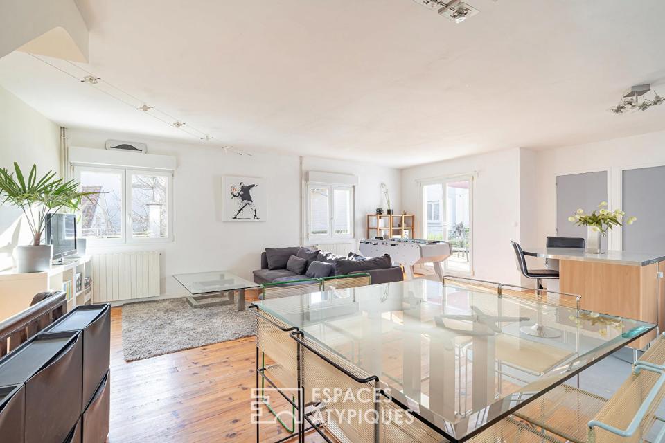 Duplex dans un ancien atelier avec terrasse quartier Neudorf