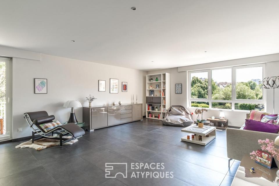 Appartement d'architecte aux Contades avec vue dégagée sur l'Ill
