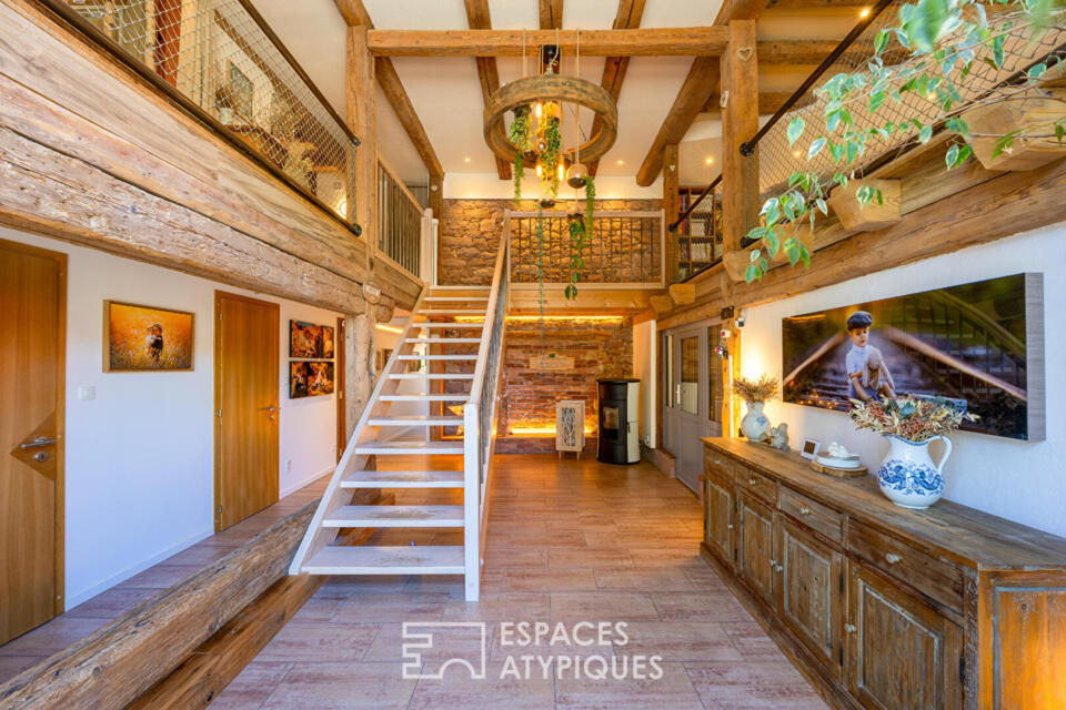 Ancienne ferme rénovée aux volumes généreux