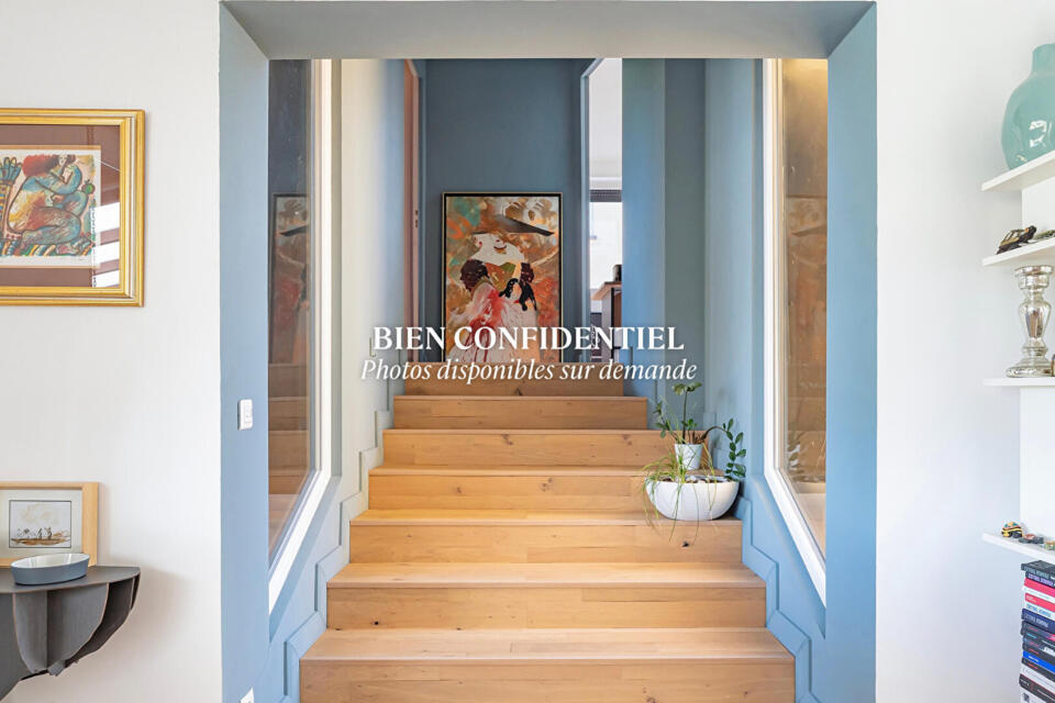 Maison familiale et sa piscine