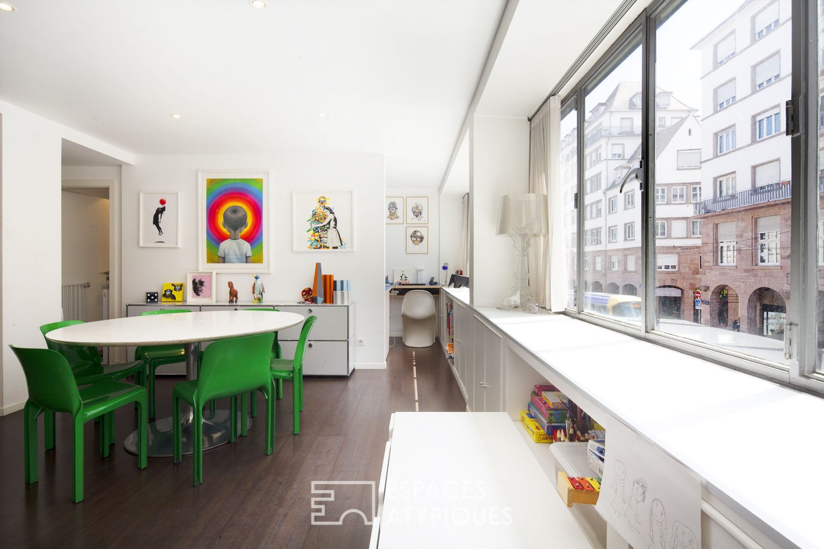 Loft bathed in light in hyper-center
