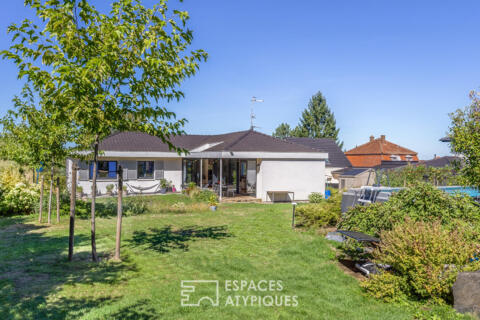 Maison d’architecte rénovée aux prestations soignées
