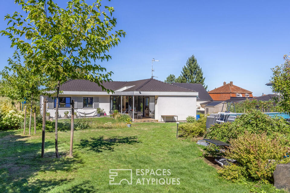 Maison d'architecte rénovée aux prestations soignées