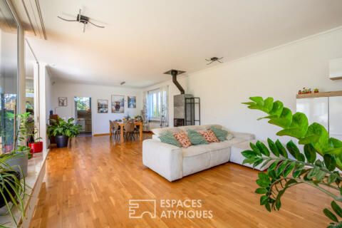 Maison d&rsquo;architecte rénovée aux prestations soignées