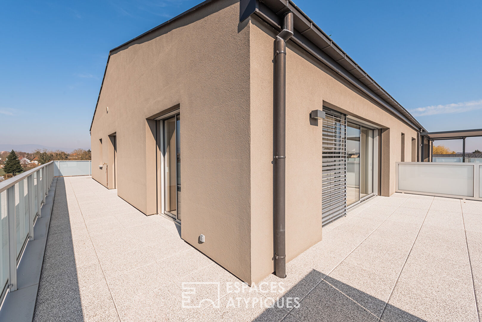 Penthouse with terrace and view of the Vosges mountains