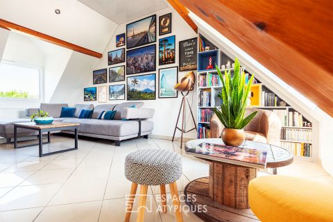 Atypical top floor and its terrace